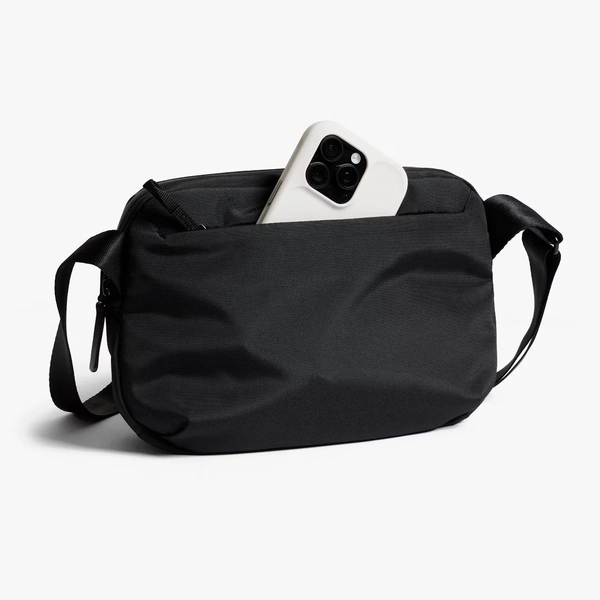 Bellroy - Transit Sling 5L — The Beau & Bauble